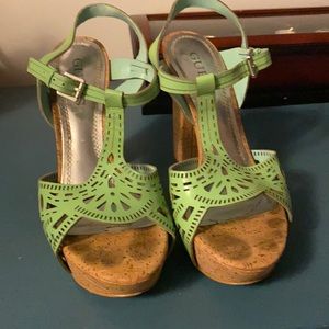 Guess shoes. Size 7.5. Great condition